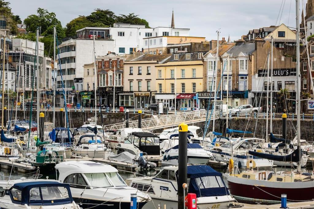Blue Skies Apartment - Harbour Views Torquay Esterno foto