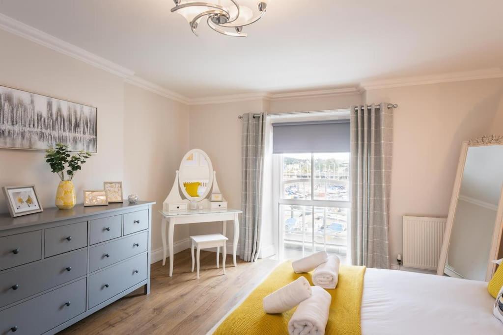 Blue Skies Apartment - Harbour Views Torquay Esterno foto
